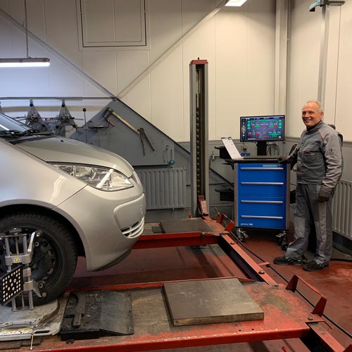 Achsvermessung Service Autohaus Graf