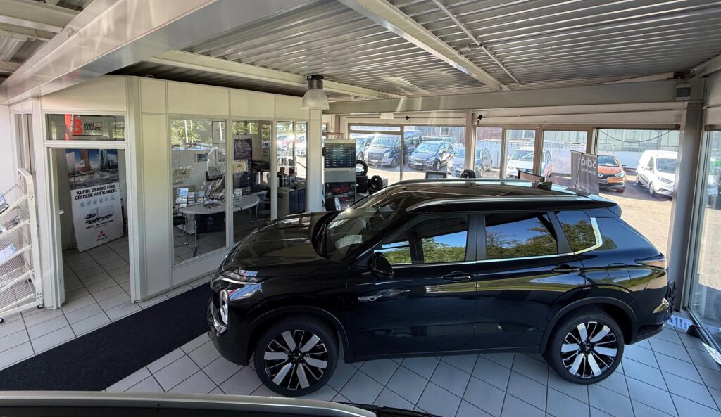 Verkaufsraum Autohaus Graf Winnenden